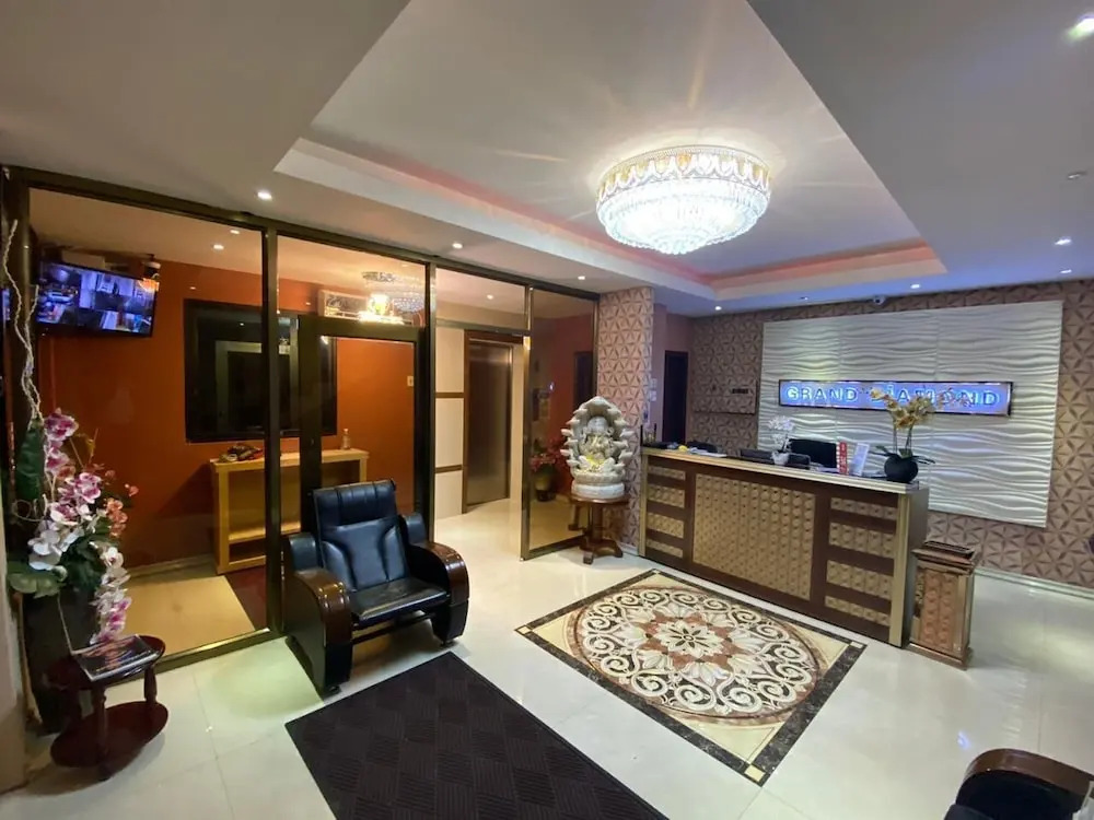 Grand Diamond Hotel Trinidad