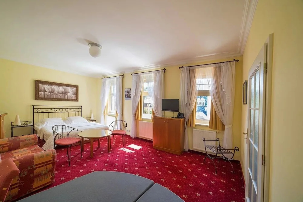 FESTIVAL Hotel Apartments