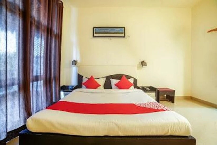 Montana Crowne Residency