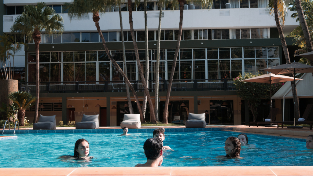 UpFront Hotel Lanville