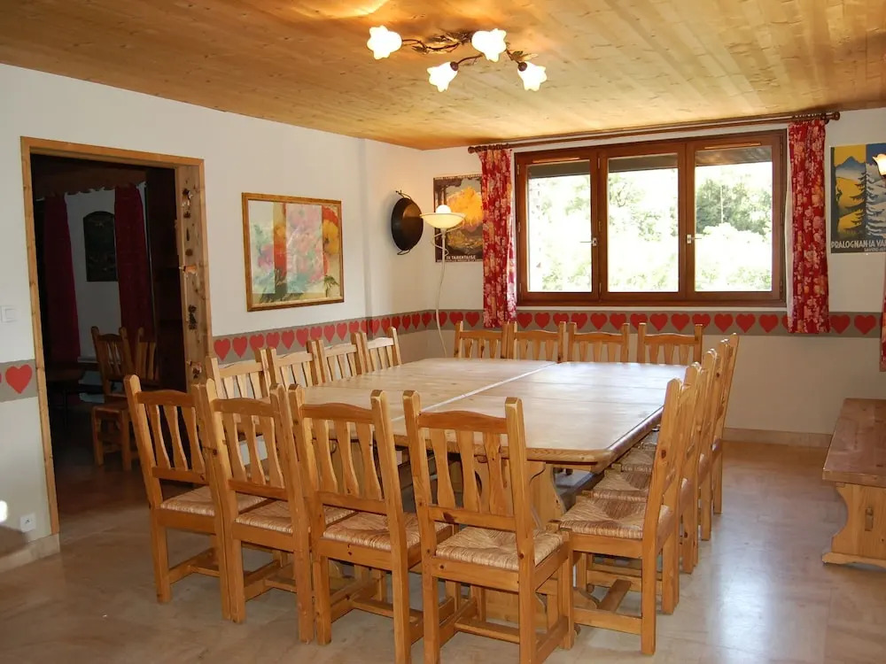 Beautiful Chalet in Champagny-en-vanoise With Sauna