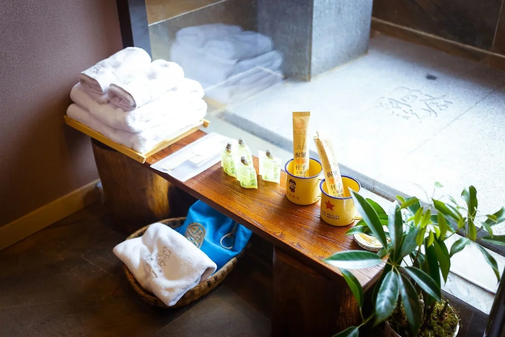 Guilin Huguangshanshe Hotel