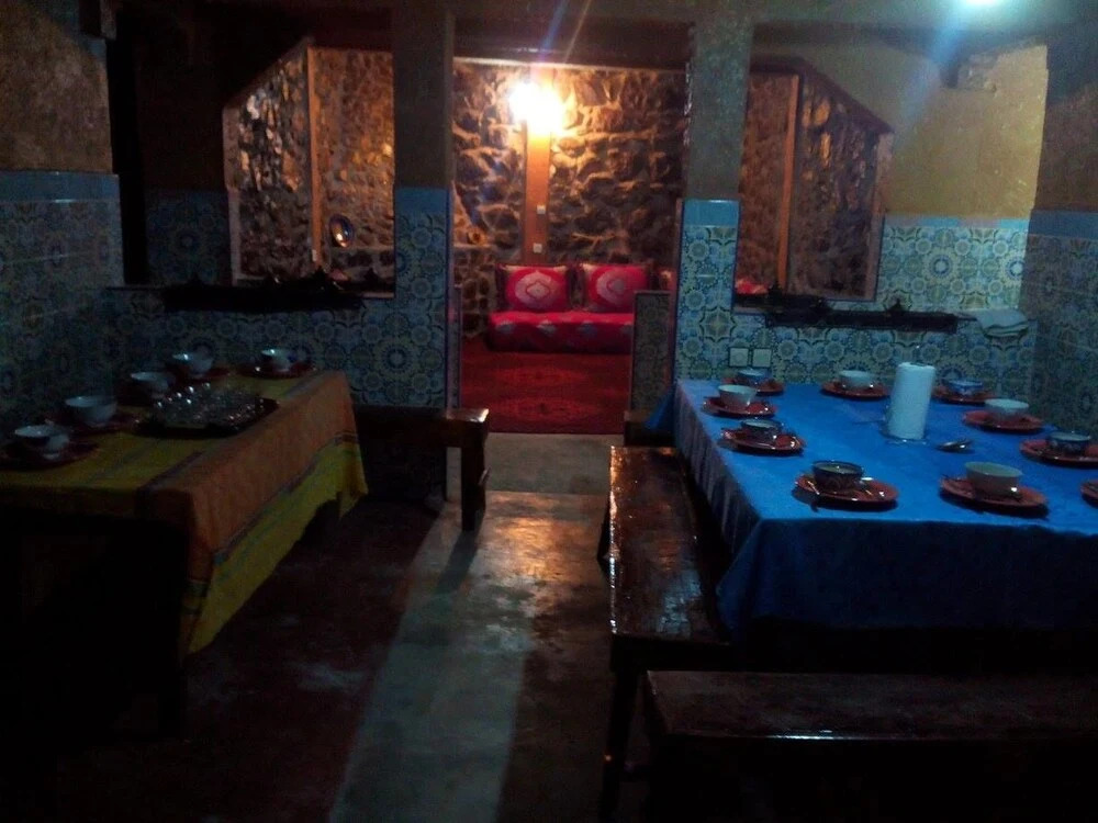 Auberge Tafraout Armed