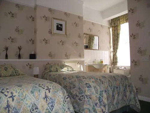 Ginnie's Guesthouse