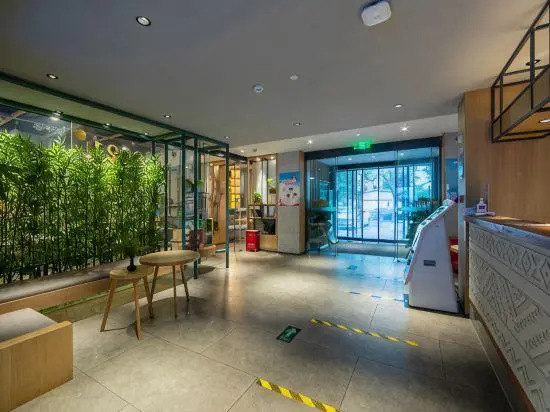 TRUE GO Hotel (Beijing Happy Valley Subway Station)