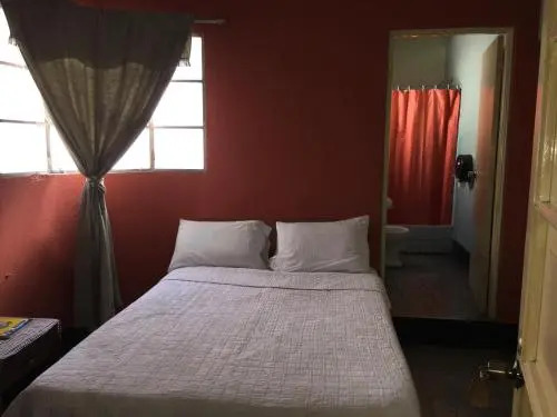 Hotel Mayesstic