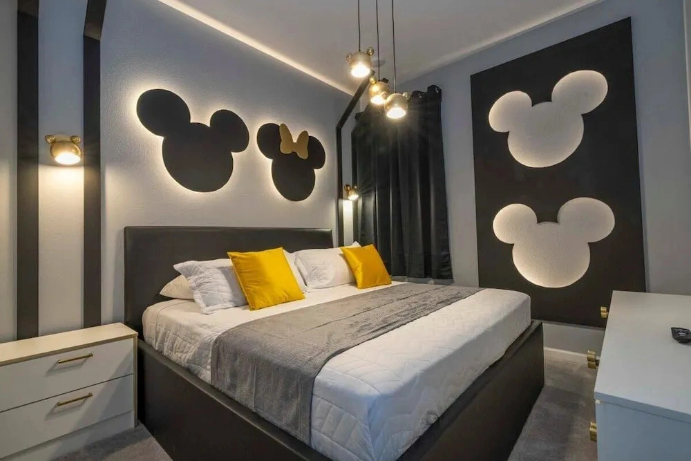 Themed 12br Paradise Villa Private Pool & Game Room