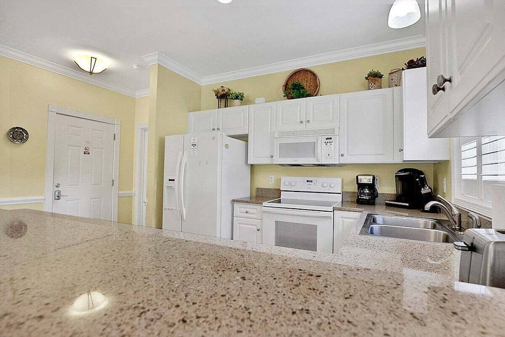 Magnolia North 4880-101