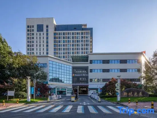 Super8·Yue Hotel (Suzhou Banjing Metro Station Xinyi Building Store)