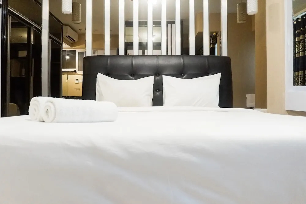 Gorgeous Studio Apartment at Supermall Mansion la Riz