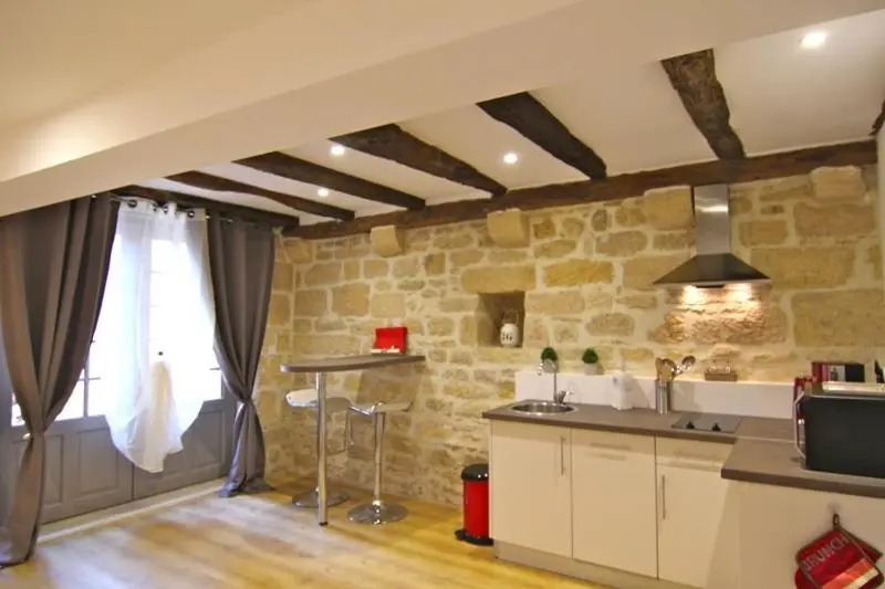 La Petite Salamandre