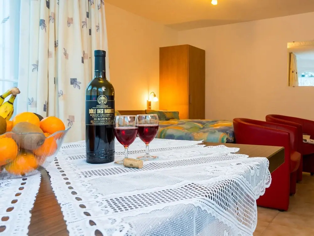 Chalet Piccolo by Interhome