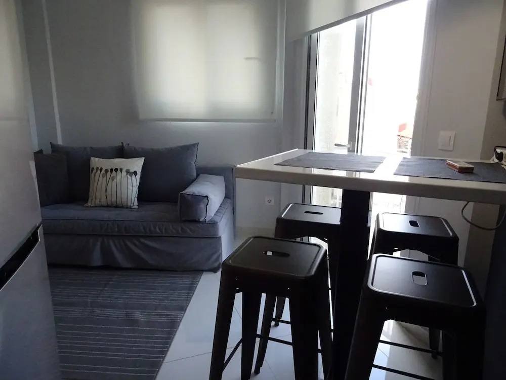 Minimal Luxury near Acropolis