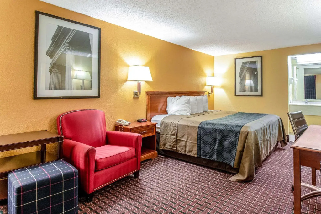 Knights Inn Miamisburg South