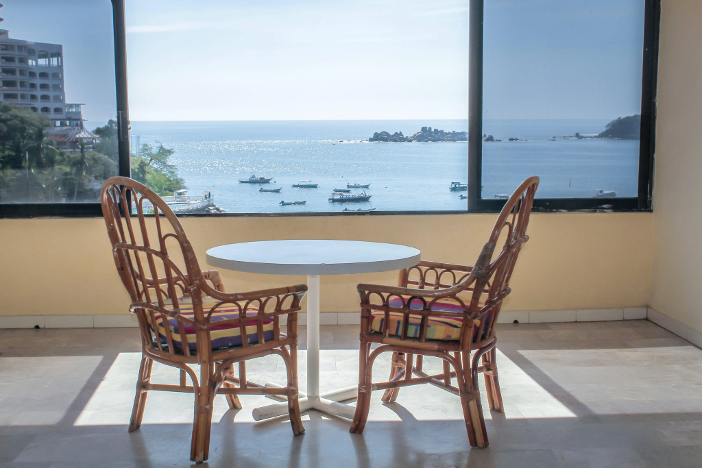 Acamar Beach Resort