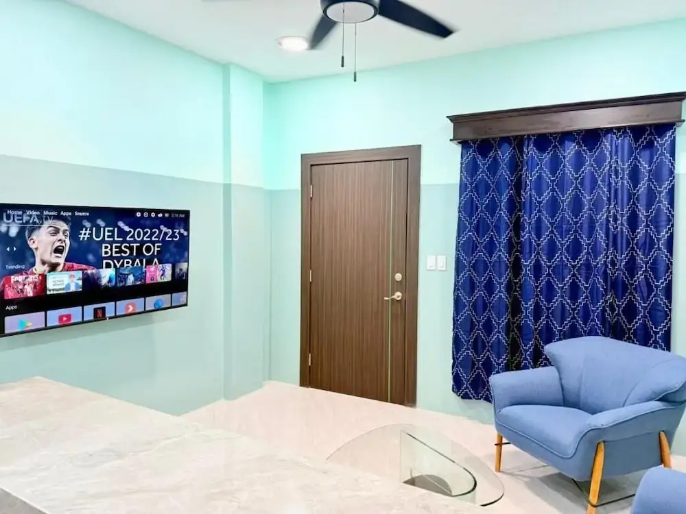 Hotel Sea Queen Suite & Golf Cart Rental