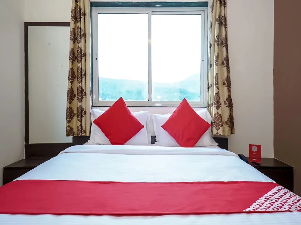 OYO 22558 Hotel Karan International