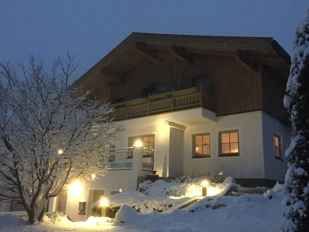 Tasteful Holiday Home in Hollersbach im Pinzgau With Garden