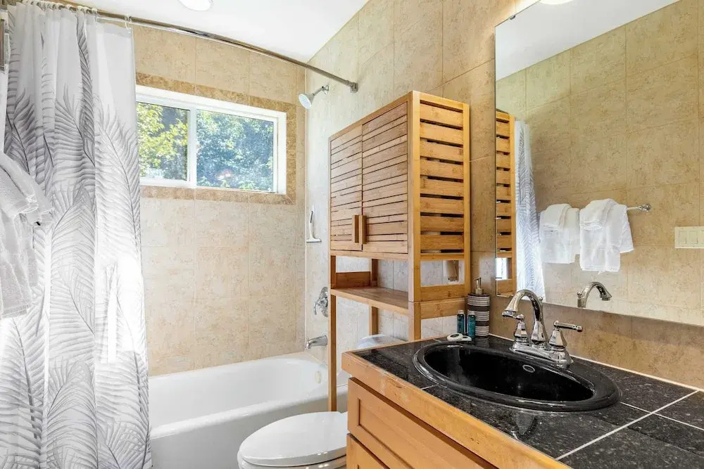 Harborview Getaway by Avantstay Walk to Beach