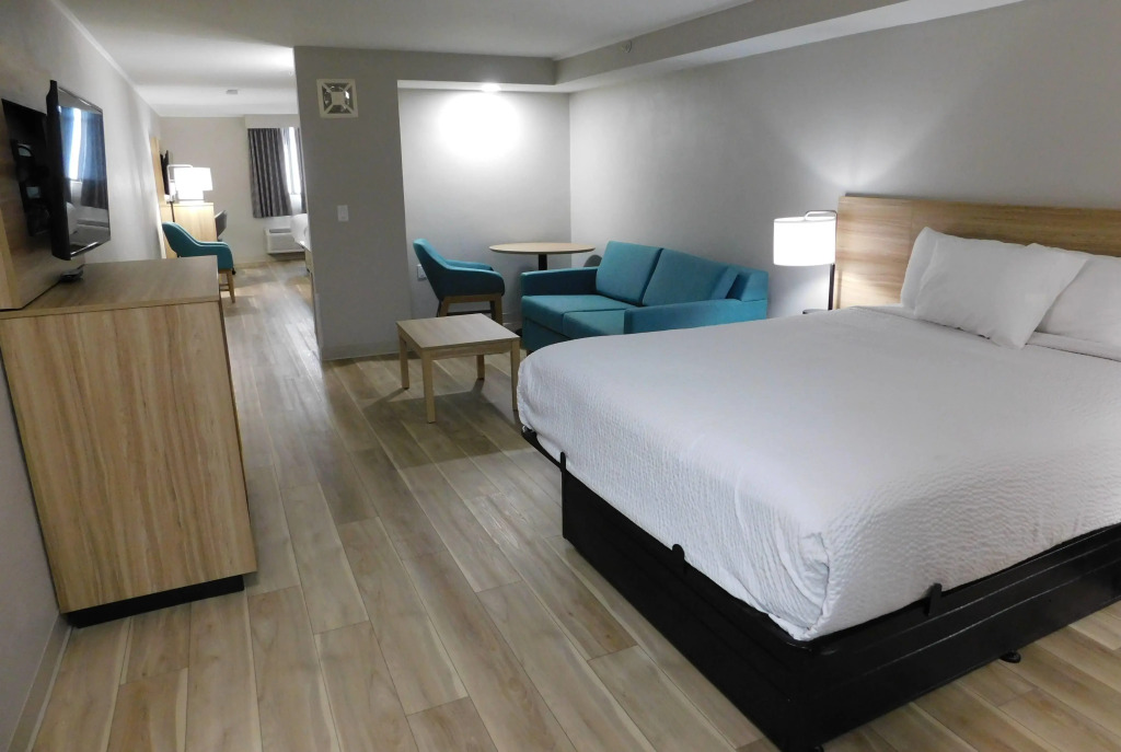 Days Inn by Wyndham Effingham