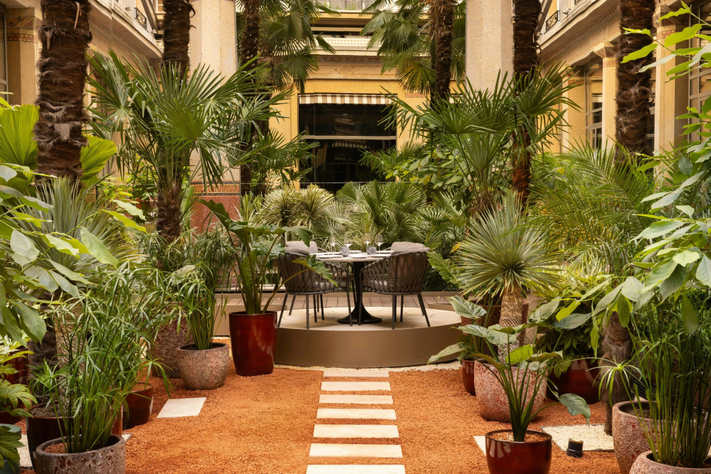 Prince de Galles, a Luxury Collection hotel, Paris