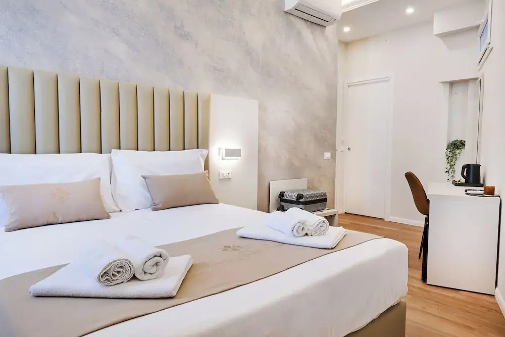 Florence Medali Rooms