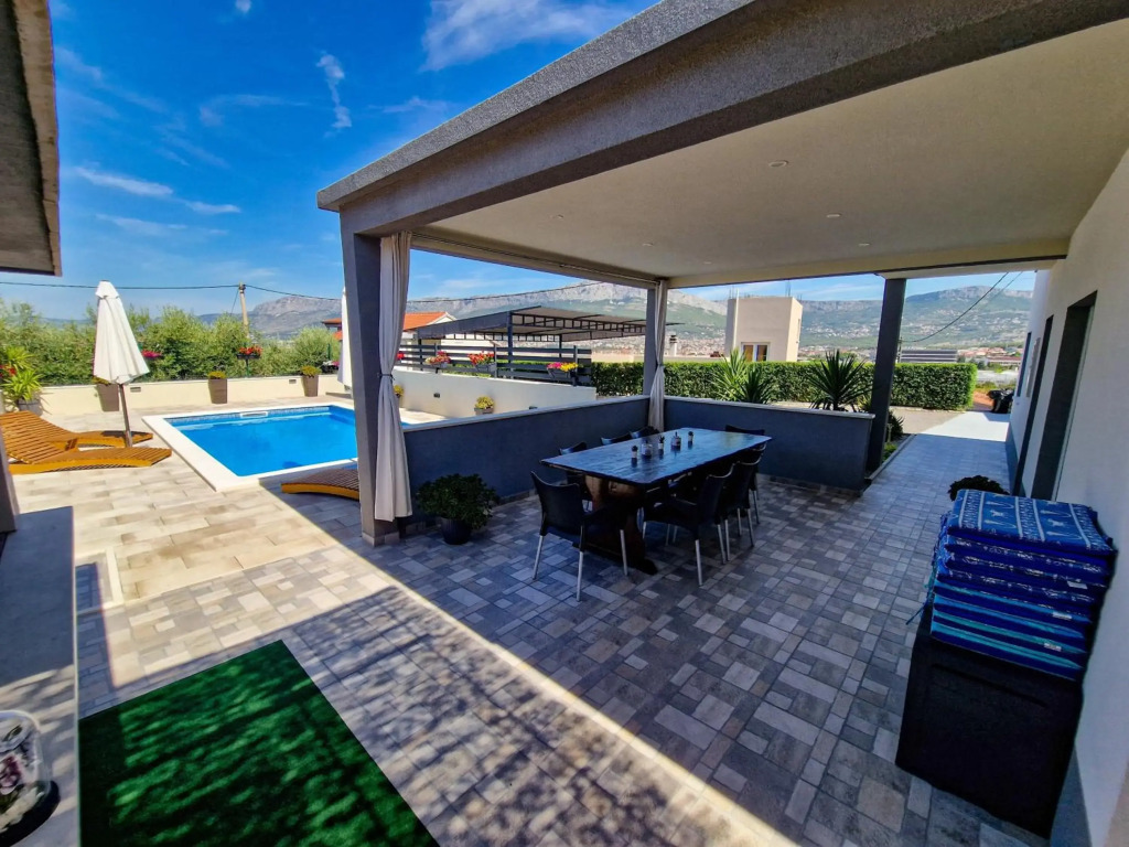 Casa Bella