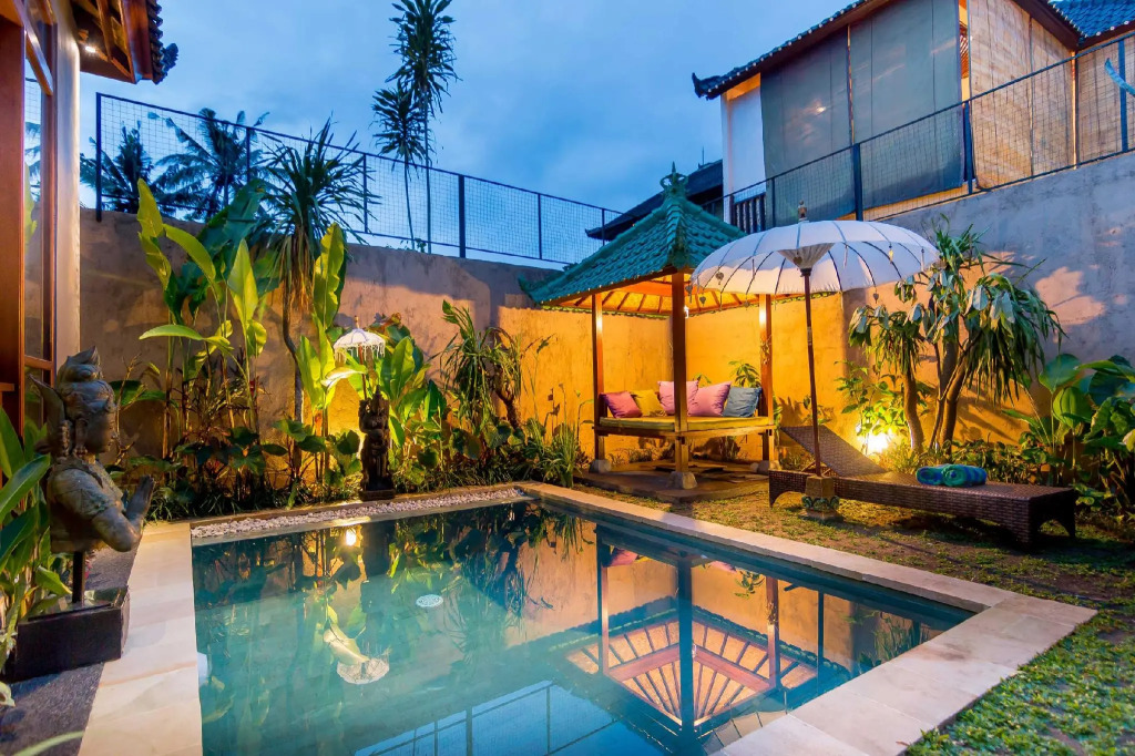Gajah Biru Bungalows