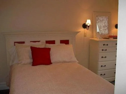 Bide-A-While B&B
