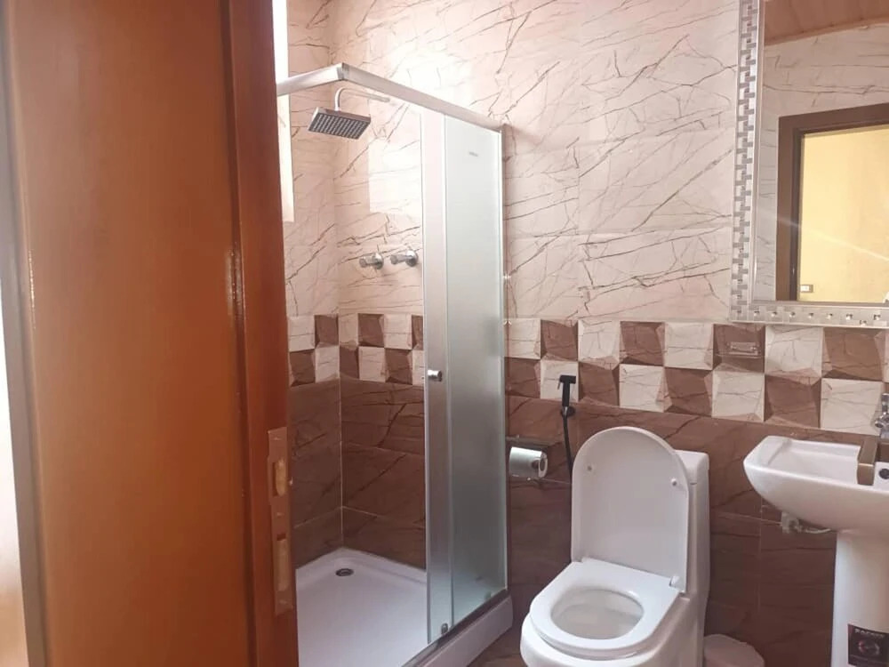 Lovely 2-bed Apartment in Arat Kilo, Addis Ababa