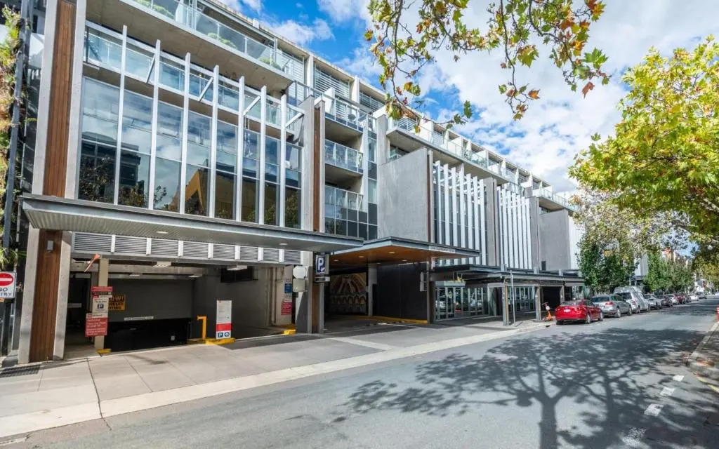 Braddon Apt - Mode 406