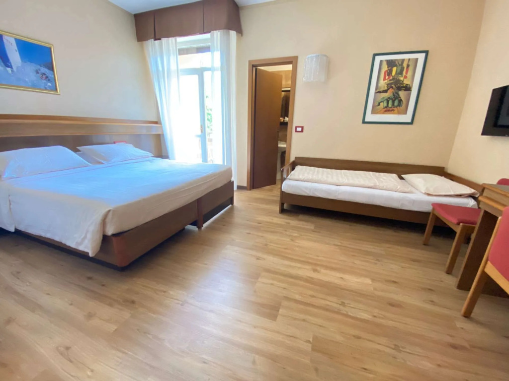 SunLake Hotel