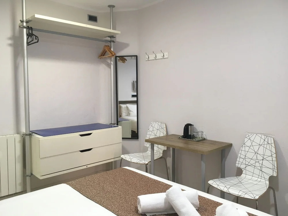 Hostal Levante Barcelona