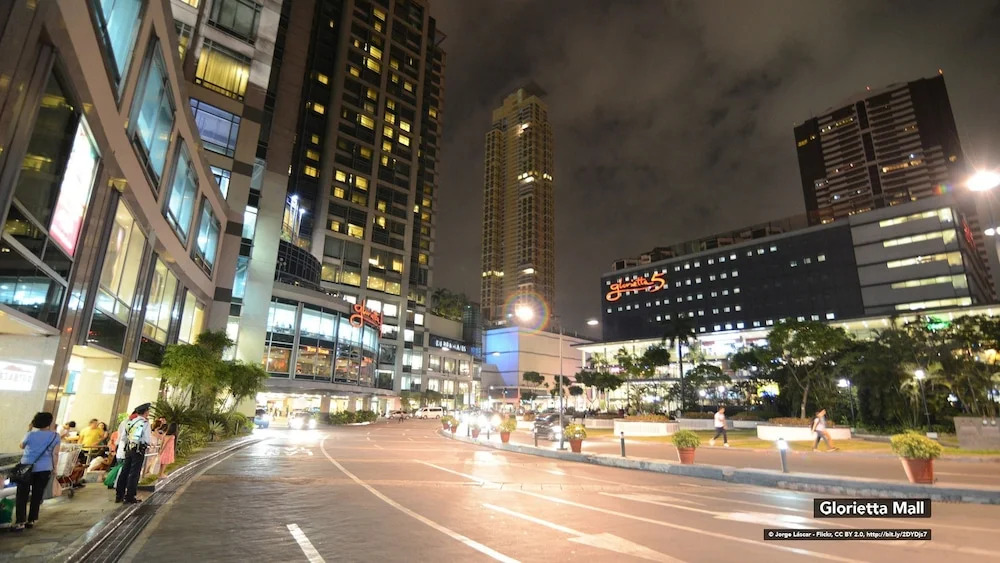 ZEN Rooms Time Travellers Makati