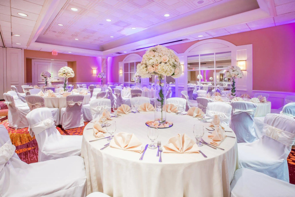 Crowne Plaza Englewood by IHG