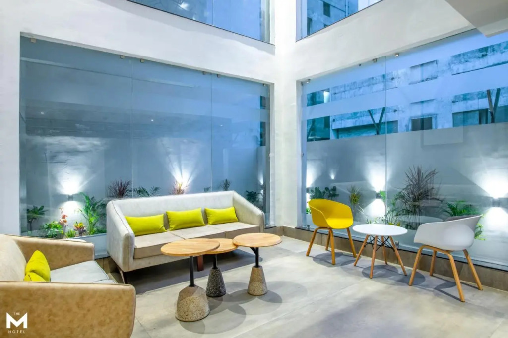 THE M HOTEL