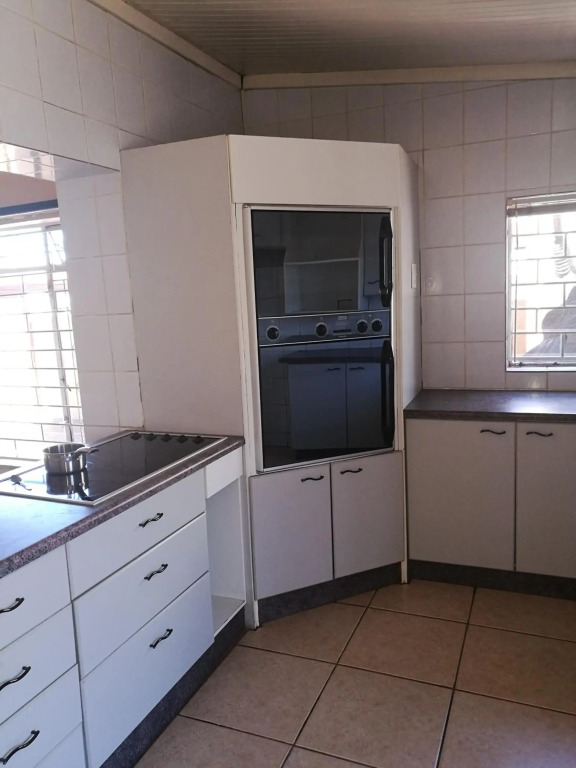 Naisars Apartments Primrose,Johannesburg