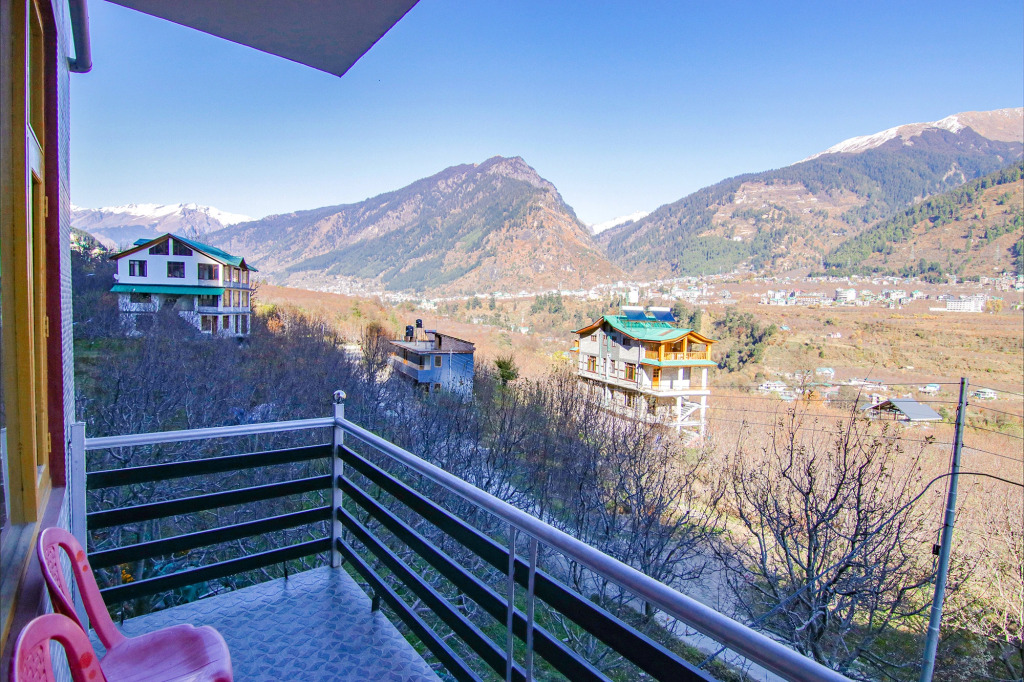 FabHotel Hillside View