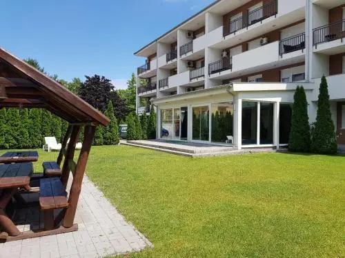 Royal Luxus Wellness Apartman