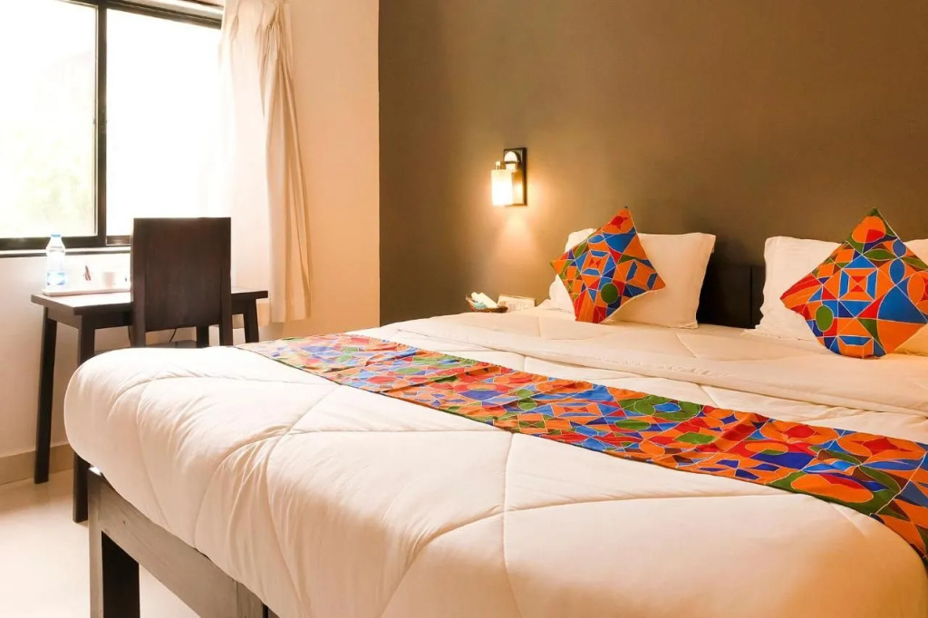 Hotel O The X and Z Hotel
