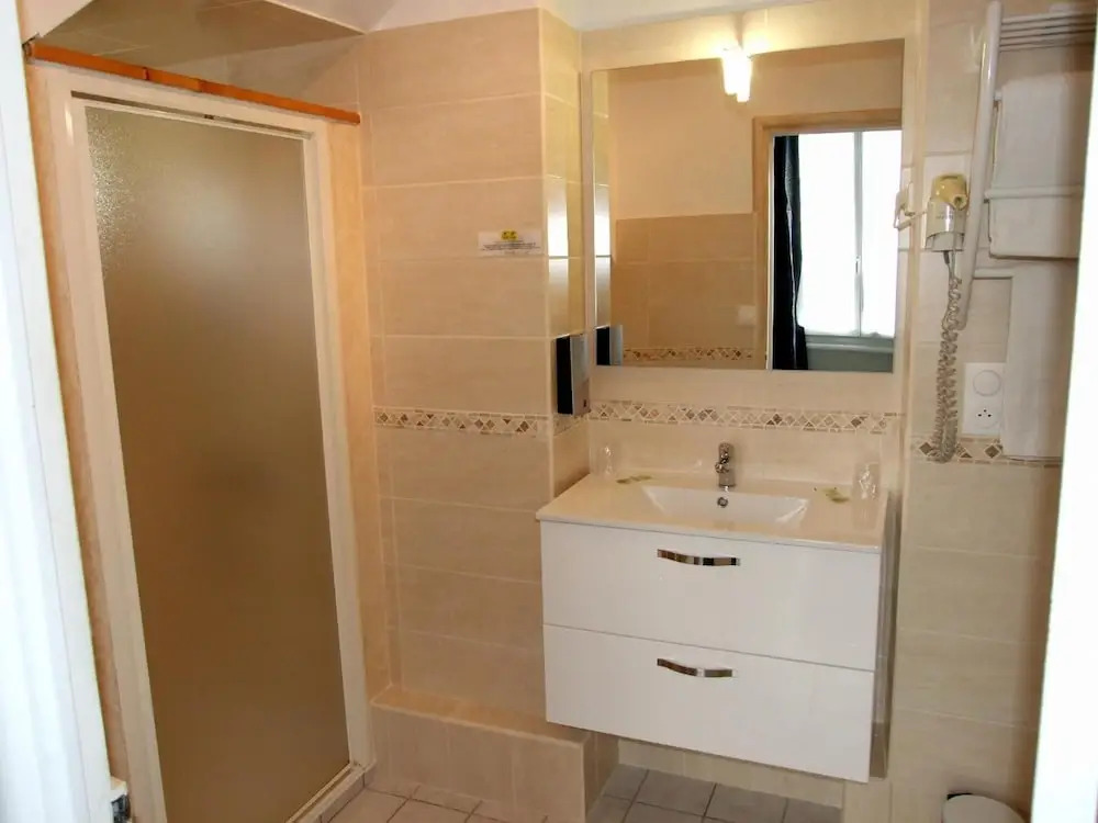 Logis Hotel LOccitan 2 étoiles