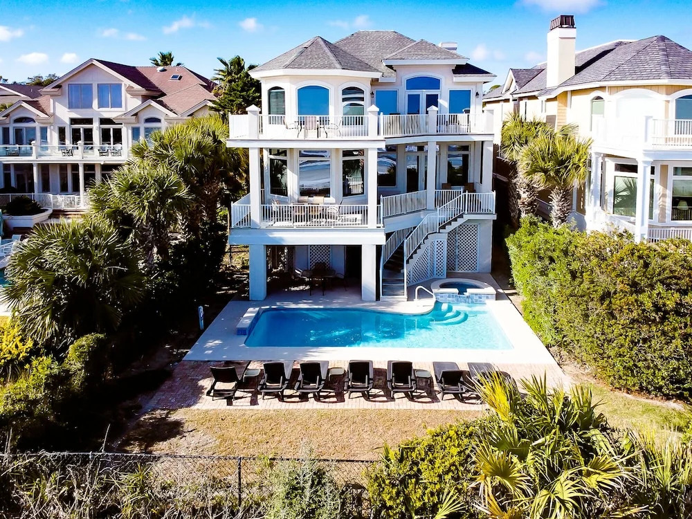 81 Dune Lane