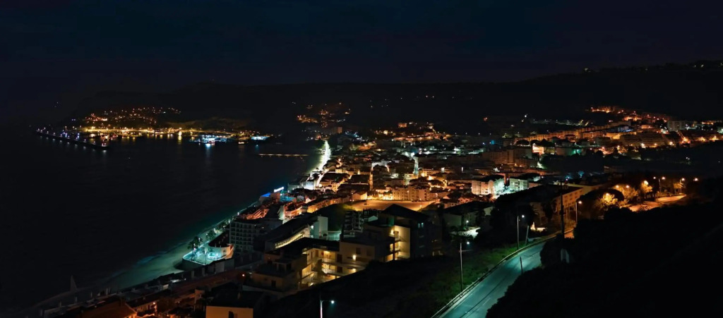 Sea View Apartment Sesimbra- Apartamento Vista Mar