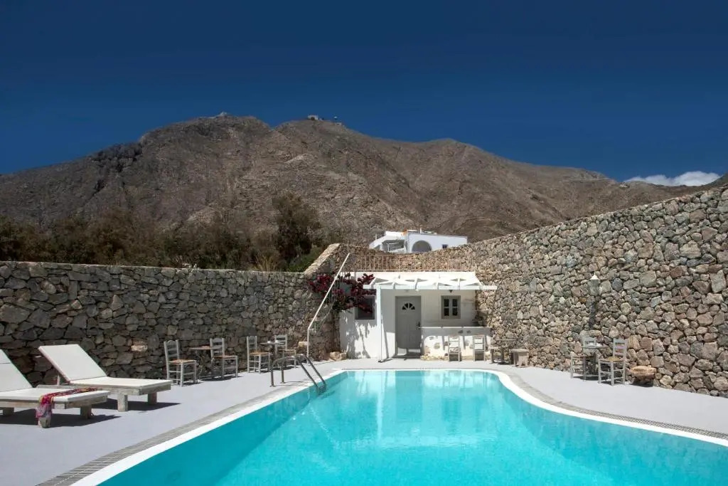 LavaRock Santorini