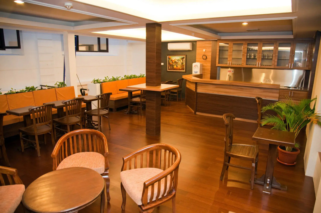 Hotel Rumah Shinta