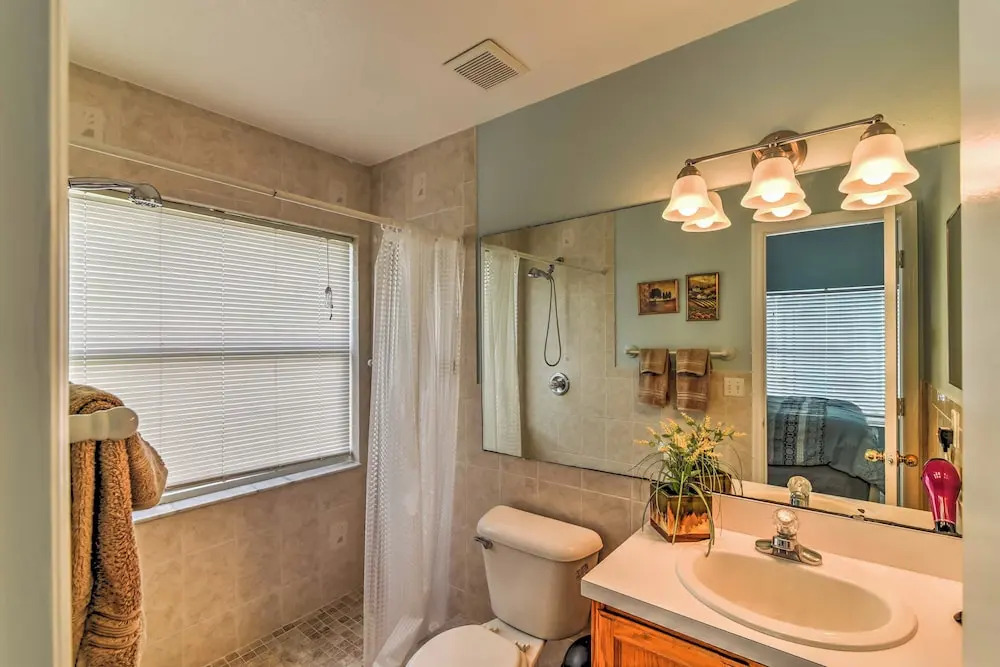 Kissimmee Retreat w/ Pool: Near Disney & Golf!