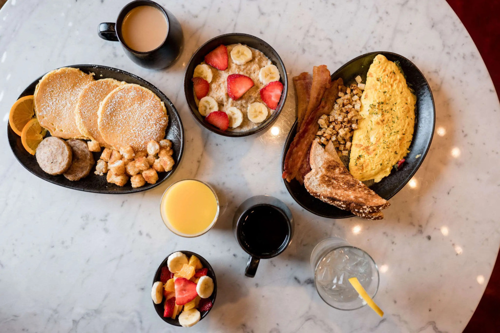 Cambria Hotel Boston Somerville