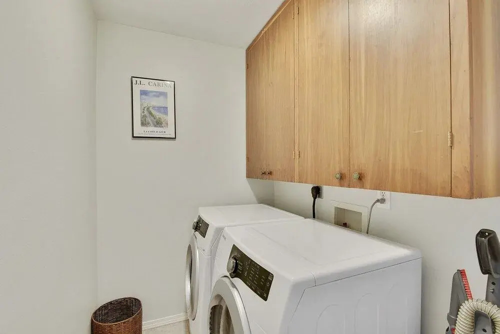 Elsewhere 3 Bedrooms 3 Bathrooms Home