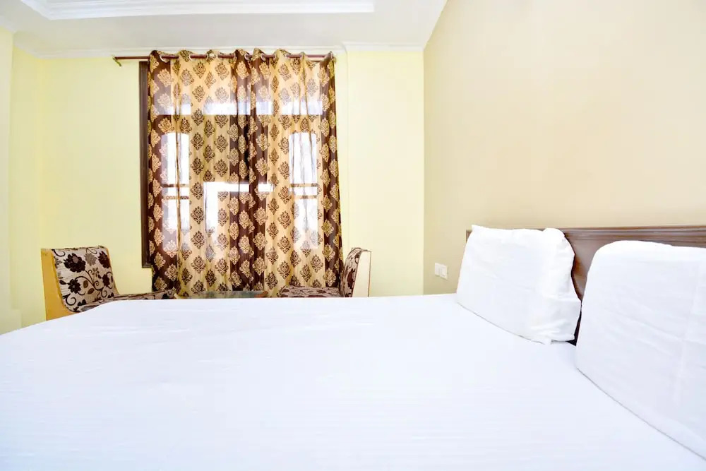 Hotel Royal Occassions by OYO Rooms
