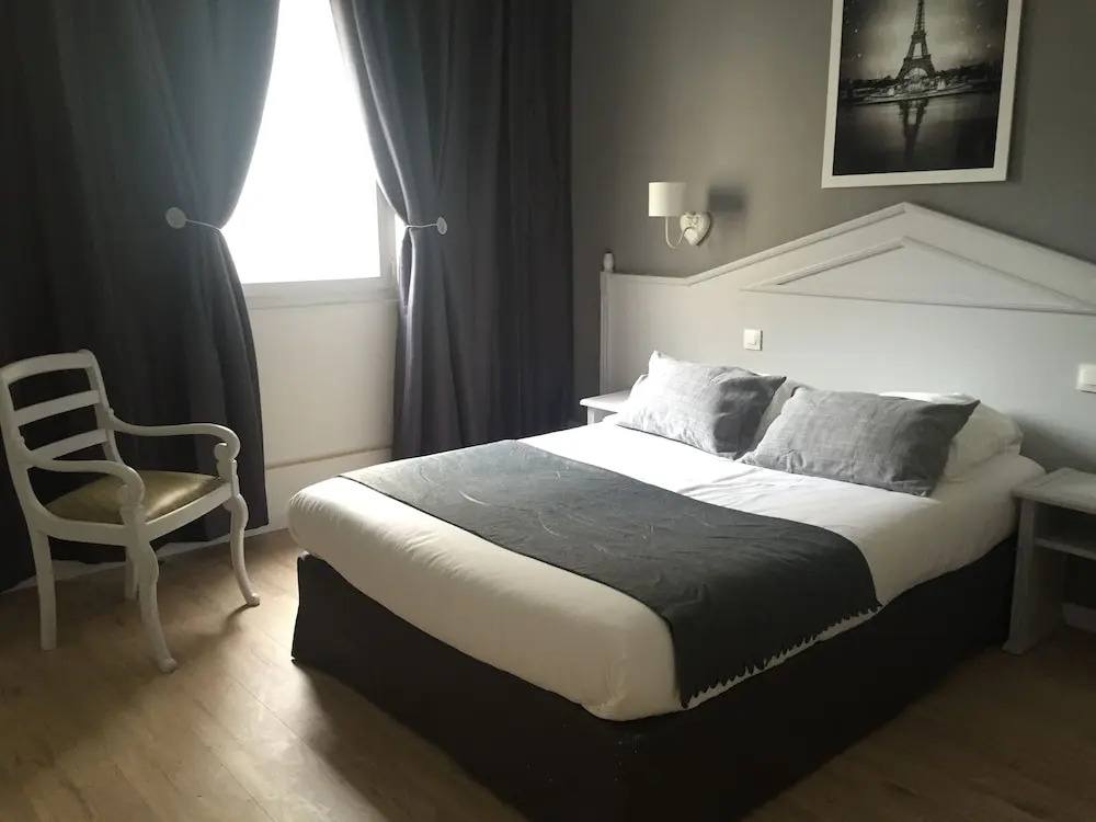 Lux Hotel